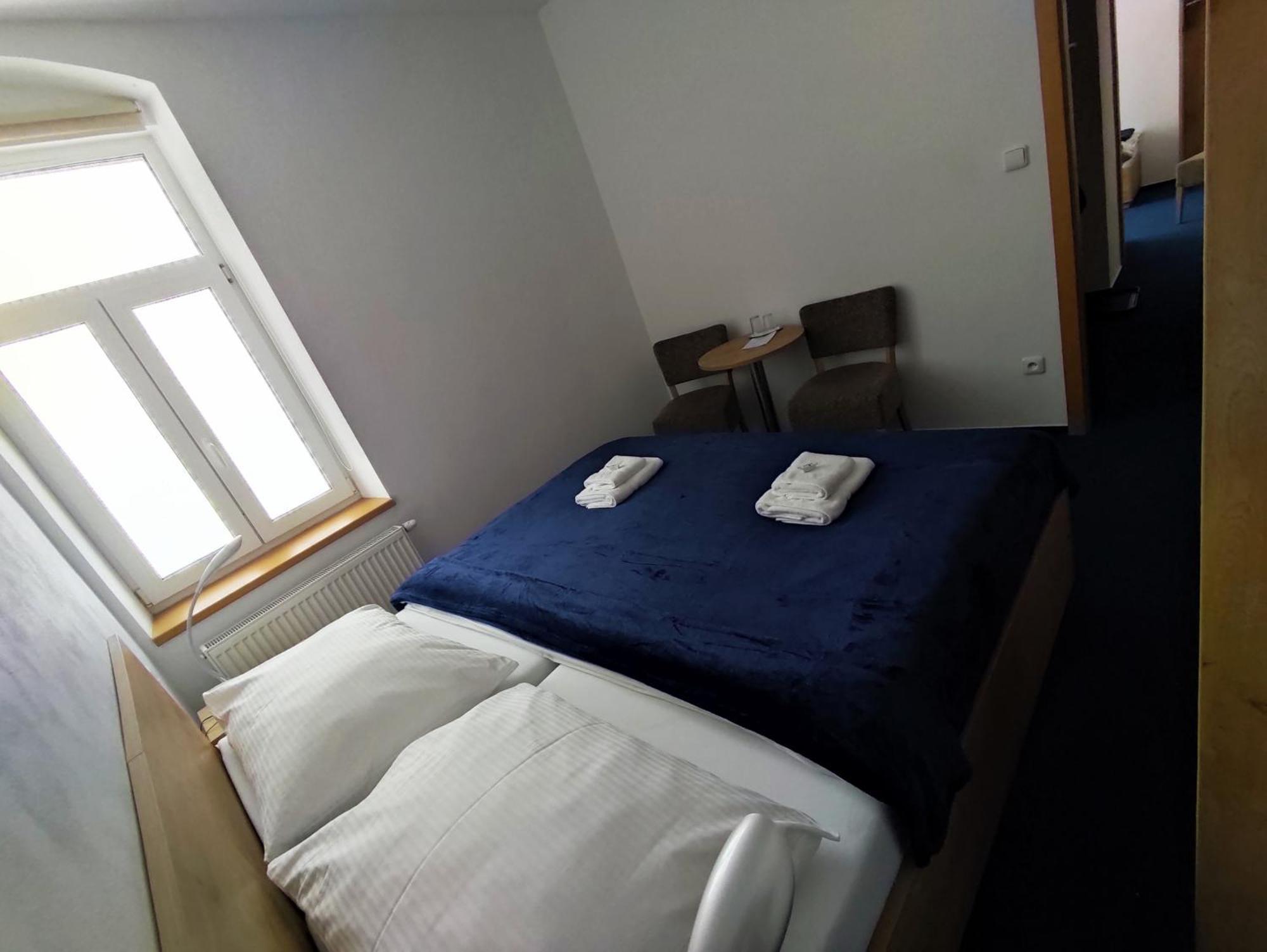 Hotel Poutni Dum Králíky Bagian luar foto