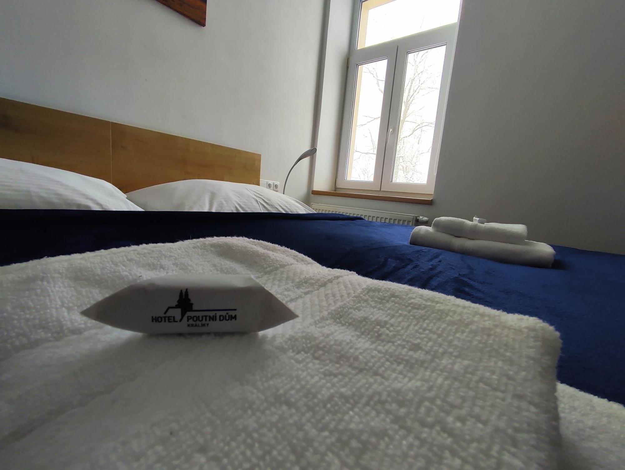 Hotel Poutni Dum Králíky Bagian luar foto