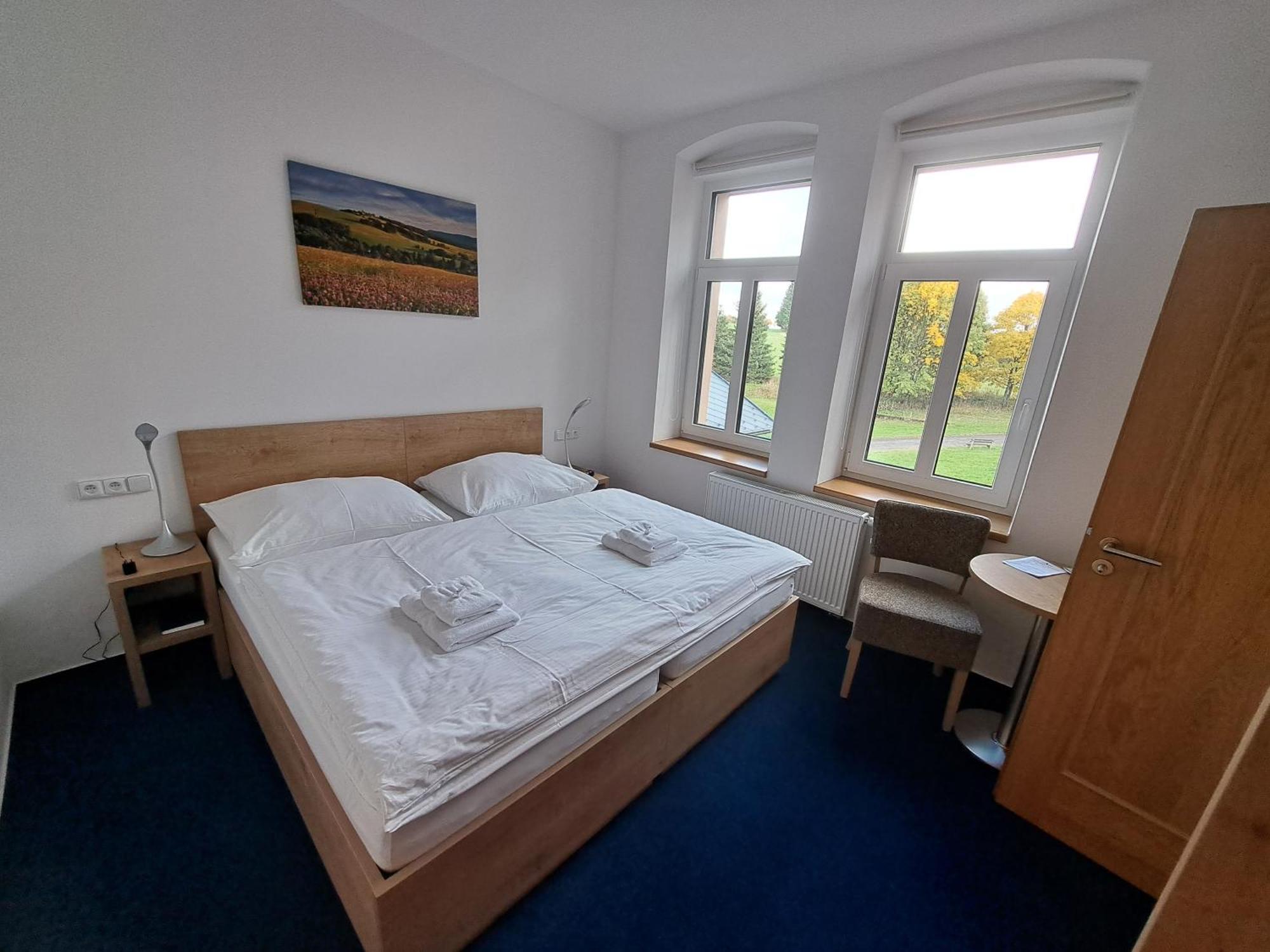 Hotel Poutni Dum Králíky Bagian luar foto