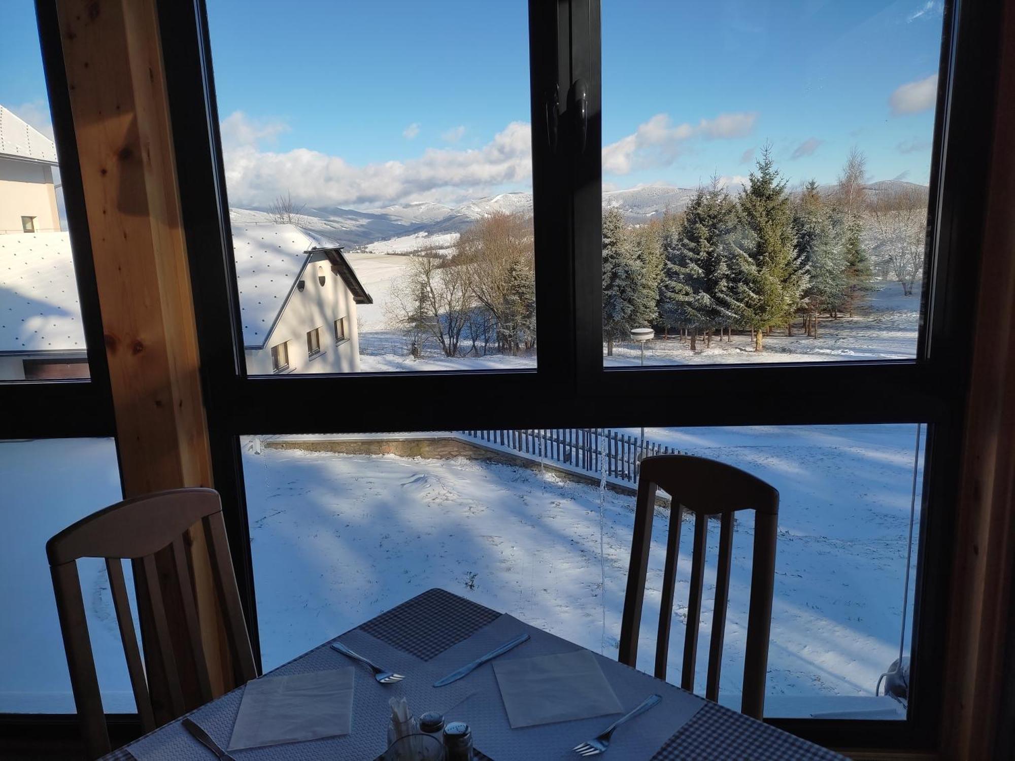 Hotel Poutni Dum Králíky Bagian luar foto